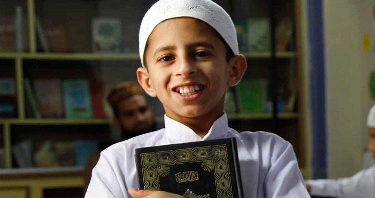 child with quran